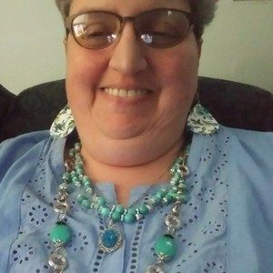 Meet your Posher, Louise